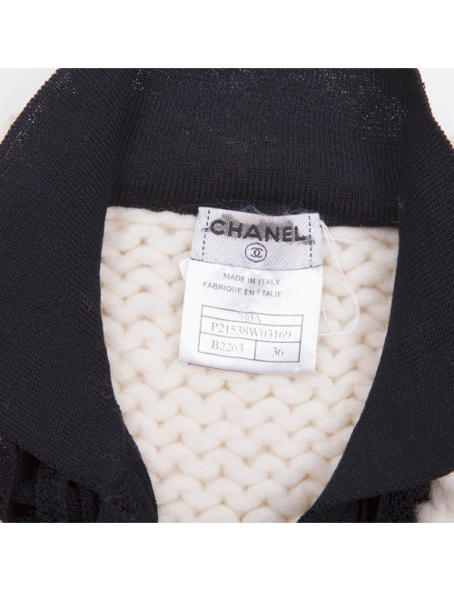 Gilet T  CHANEL  t 36 laine écrue et plastron noir