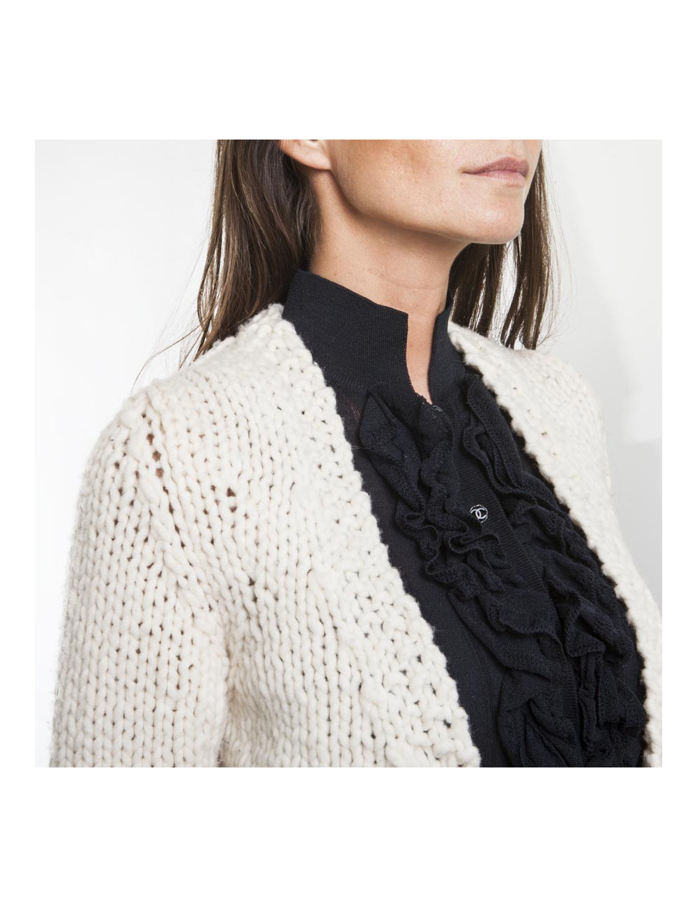 CHANEL knitted waistcoat in unbleached wool with a black plastron size 36FR