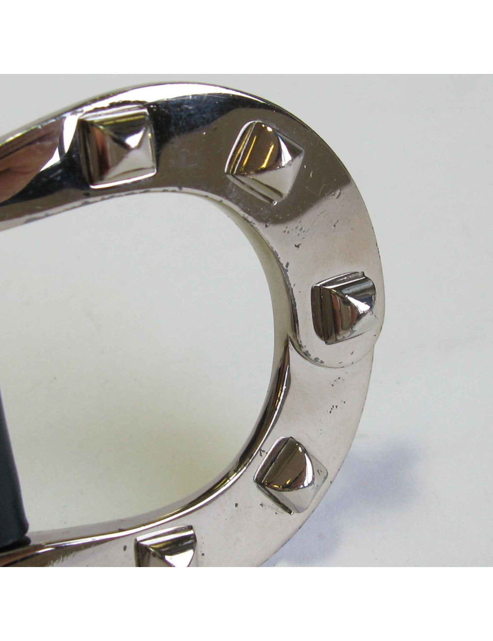 Ceinture HERMES  T72 en cuir box bleu marine et fer à cheval clouté