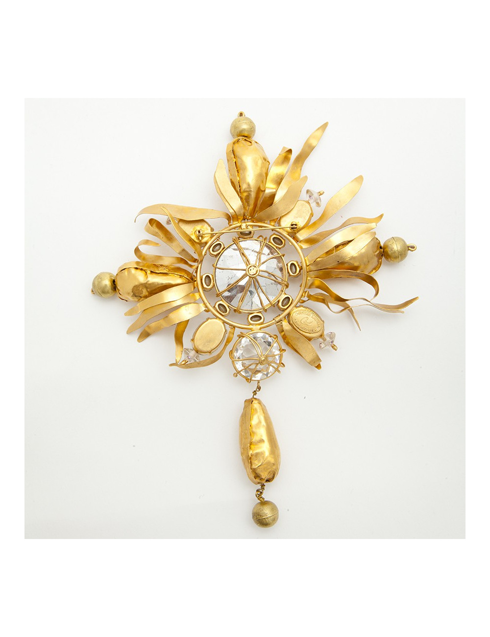 Broche CHRISTIAN LACROIX Vintage