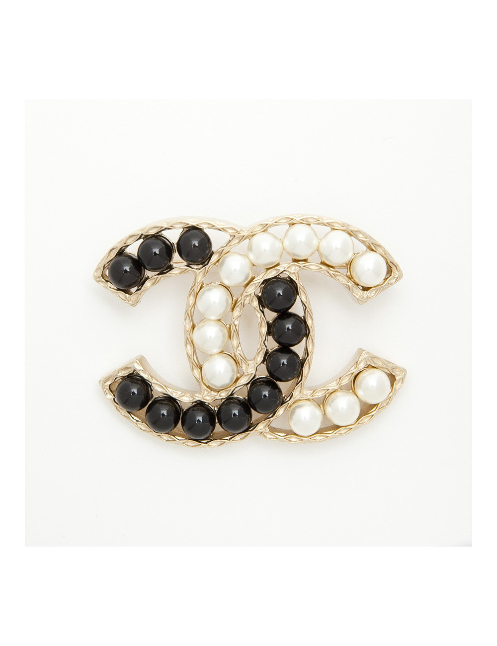 Broche CHANEL bicolore perles nacrées et noires 