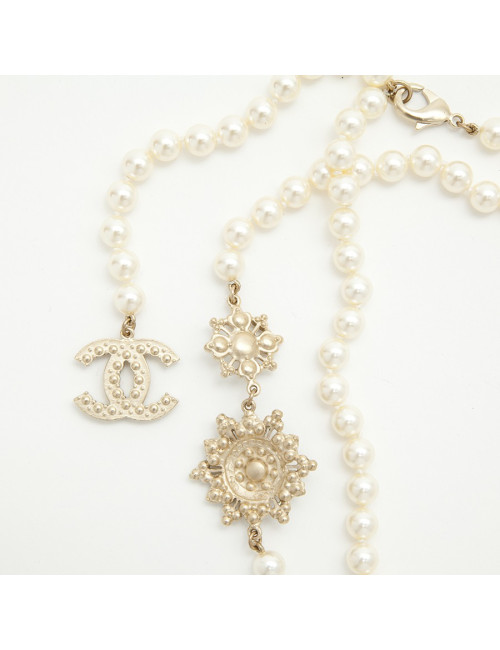 Sautoir CHANEL  perles nacrées
