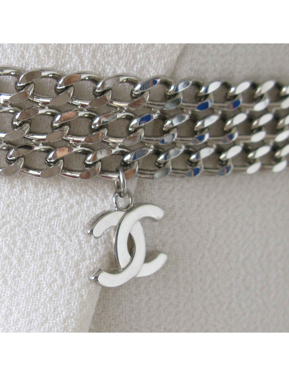 Ceinture CHANEL vintage chaine triple en métal argenté et CC