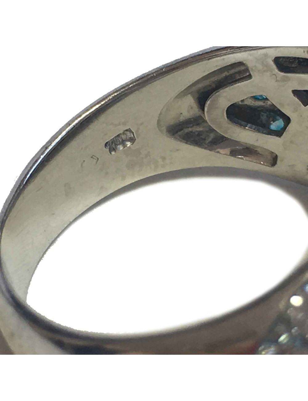 Bague CHOPARD T 56 demi jonc en or blanc et diamant