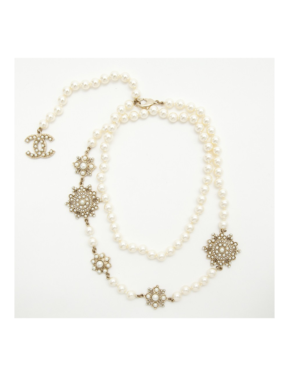 Sautoir CHANEL  perles nacrées