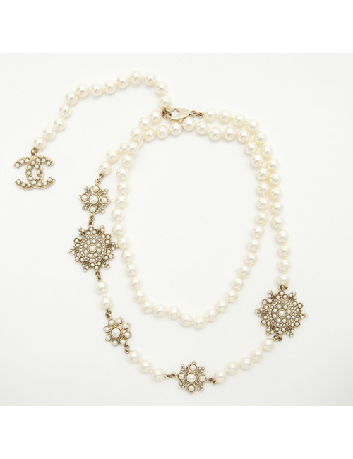 Sautoir CHANEL  perles nacrées
