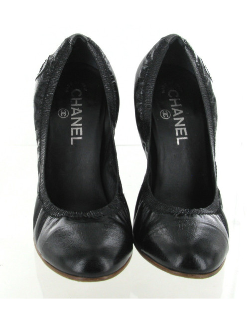 Escarpins CHANEL T38.5 en cuir lisse noir