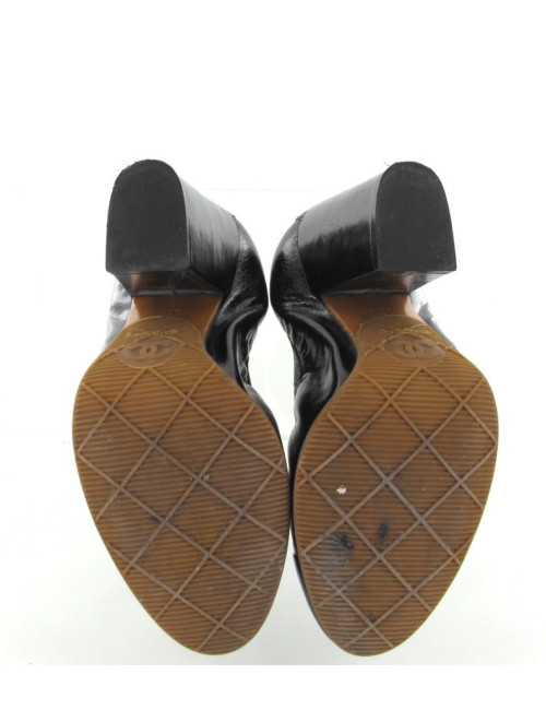 Escarpins CHANEL T38.5 en cuir lisse noir