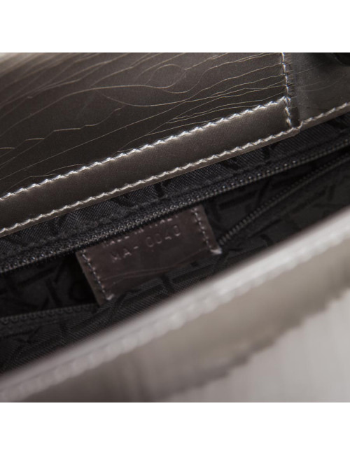 Sac Lady D  DIOR cuir verni  brun