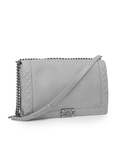Sac CHANEL "Boy"  GM en cuir gris Collector