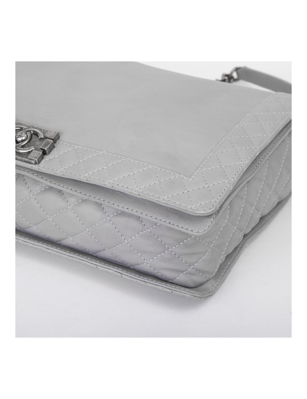 Sac CHANEL Boy en cuir gris Collector