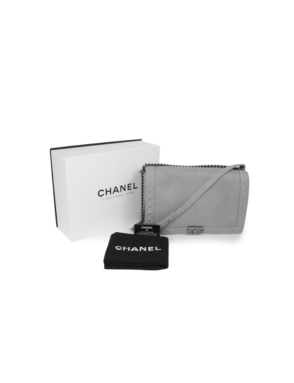 Sac CHANEL "Boy"  GM en cuir gris Collector