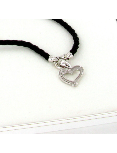 Ra de cou, cordon noir et cœur en or blanc serti de diamants