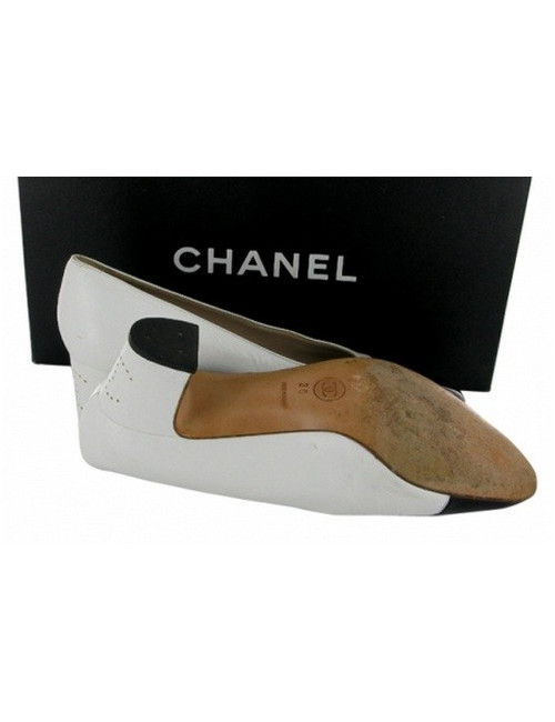 Escarpins CHANEL T36 noir et blanc