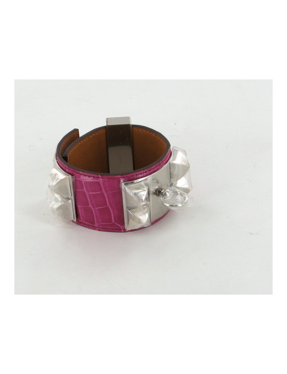 Manchette collier de chien HERMES en cuir fushia