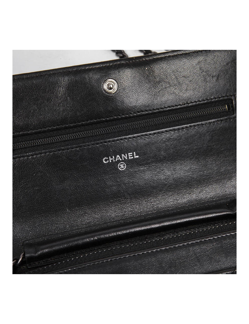 mini sac CHANEL en cuir d'agneau noir