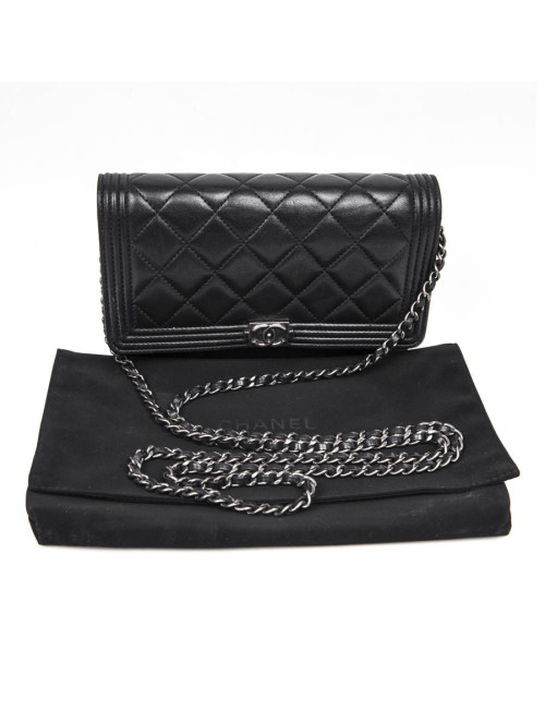 mini sac CHANEL en cuir d'agneau noir