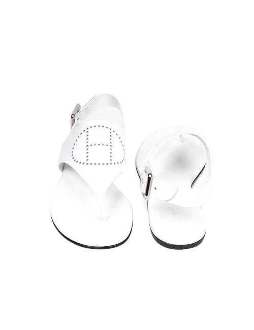 Sandales HERMES t 37 UE plate en cuir blanc H perforé