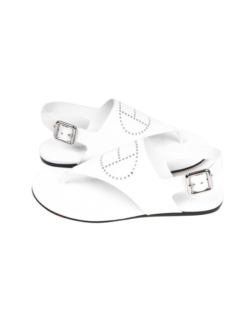 Sandales HERMES t 37 UE plate en cuir blanc H perforé
