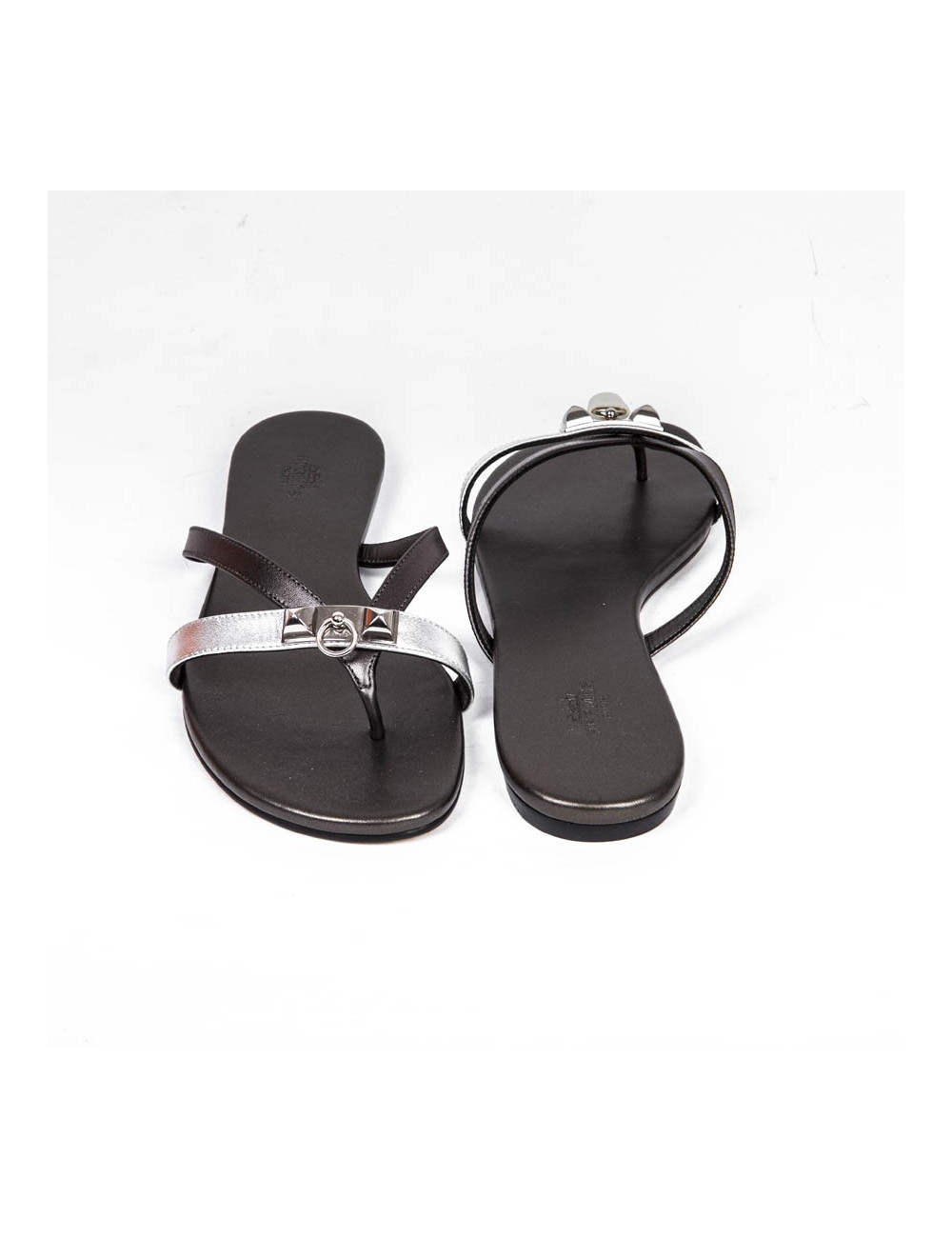 Sandales HERMES plates cuir gris T 38