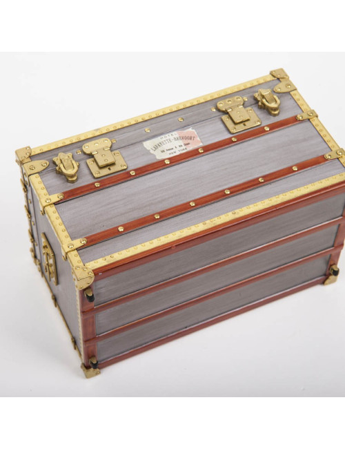 LOUIS VUITTON Miniature case in gray zing, wood and gilded metal