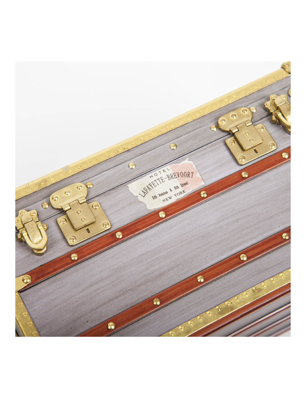 LOUIS VUITTON Miniature case in gray zing, wood and gilded metal