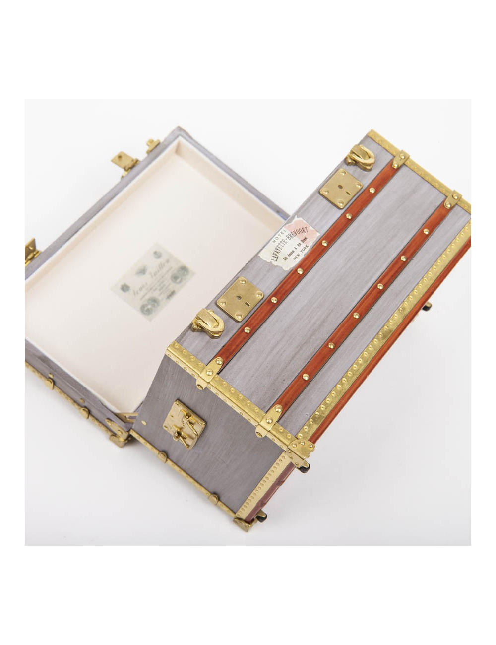 LOUIS VUITTON Miniature case in gray zing, wood and gilded metal