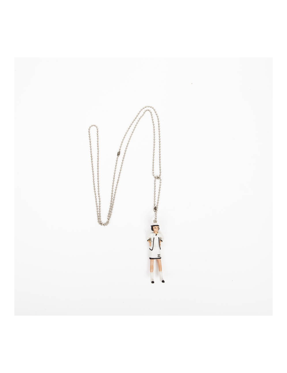 Collier CHANEL et son livret 