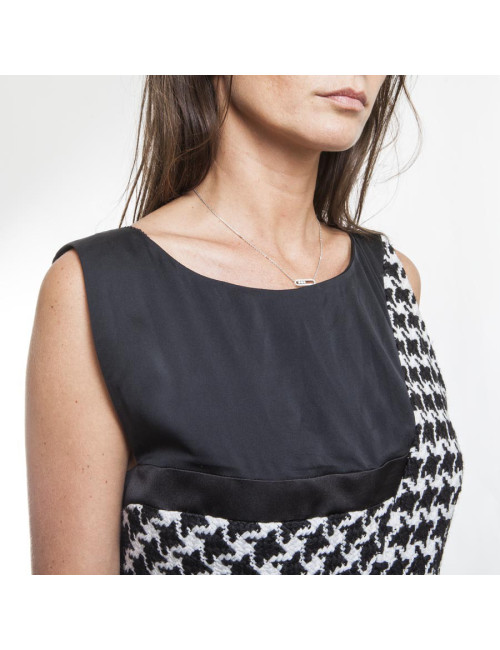 DIOR set top 42FR and clutch in black and white houndstooth fabric