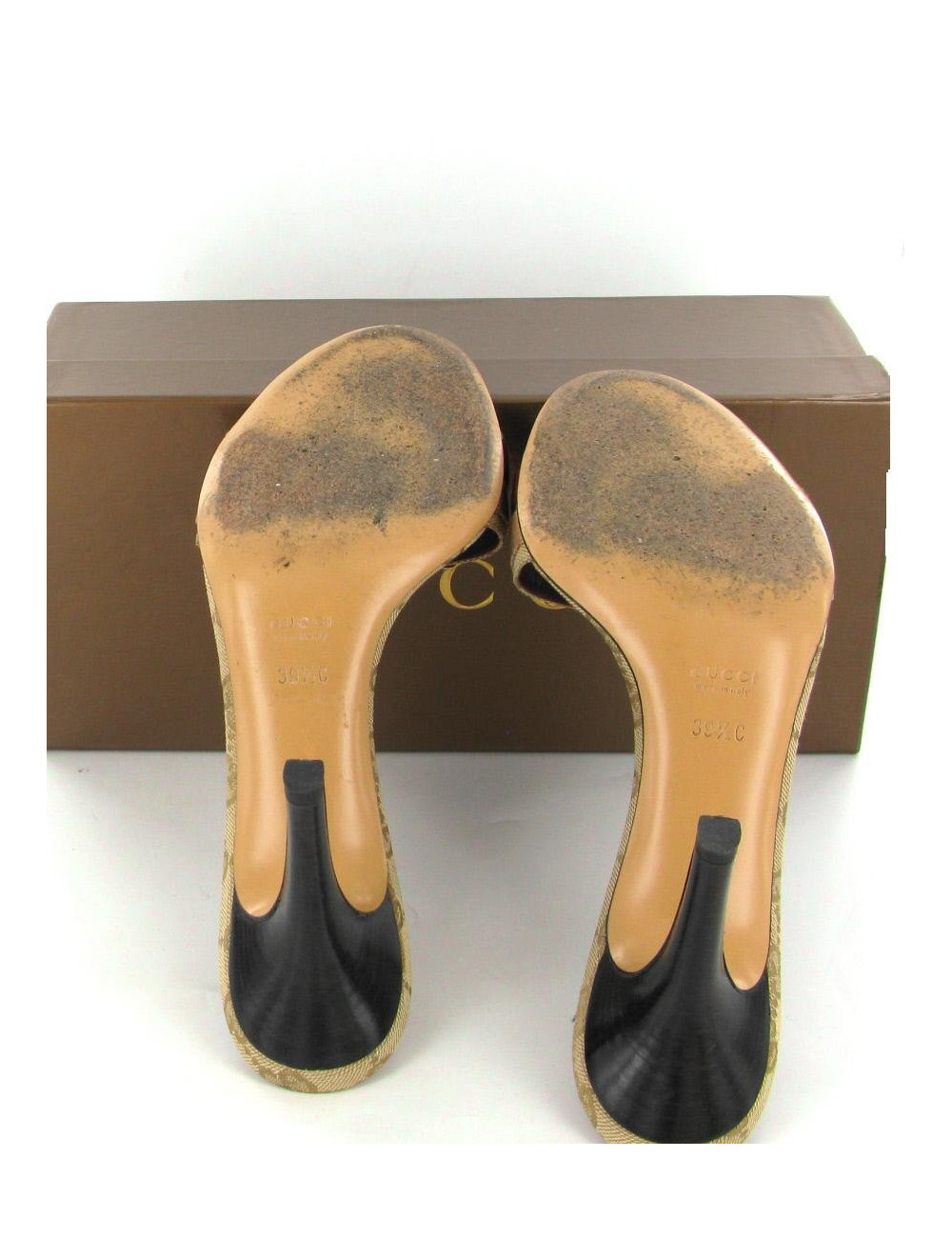 Mules GUCCI T39.5 toile GG et symbole décoratif