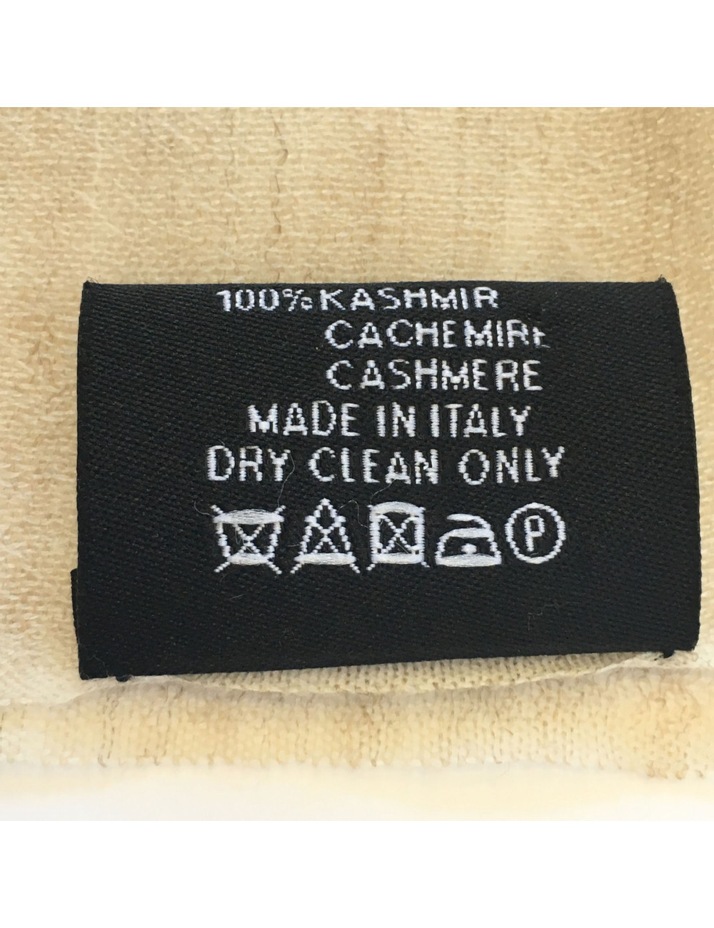 Châle CHANEL en cachemire écru et marron clair