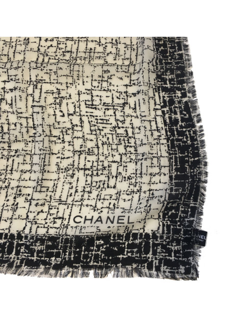 CHANEL Shawl in Gray and Black Cashmere and Silk