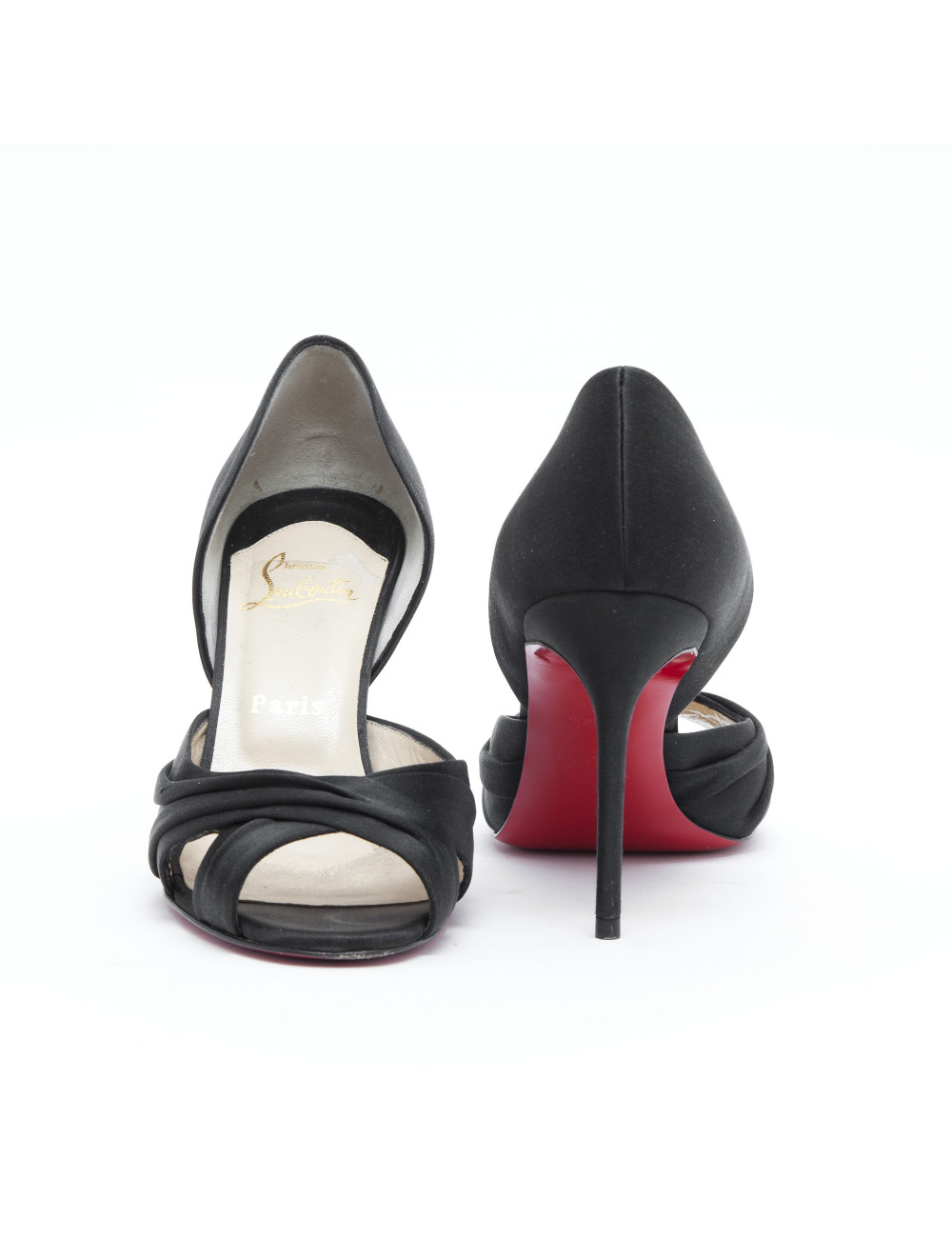 Escarpins LOUBOUTIN satin noir T38,5