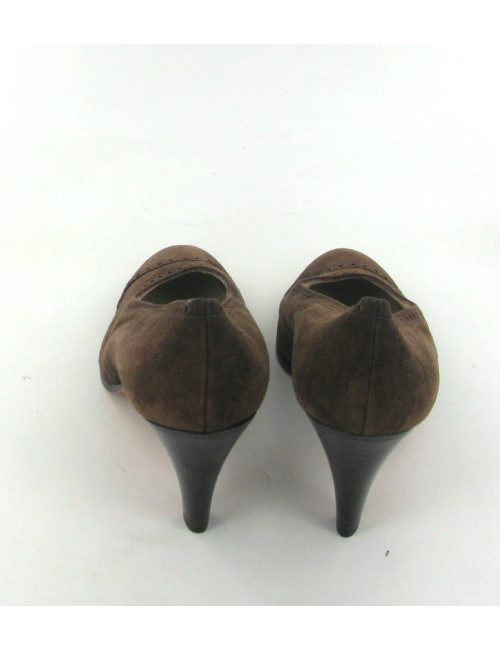 Escarpins CHANEL T 38 en daim marron foncé