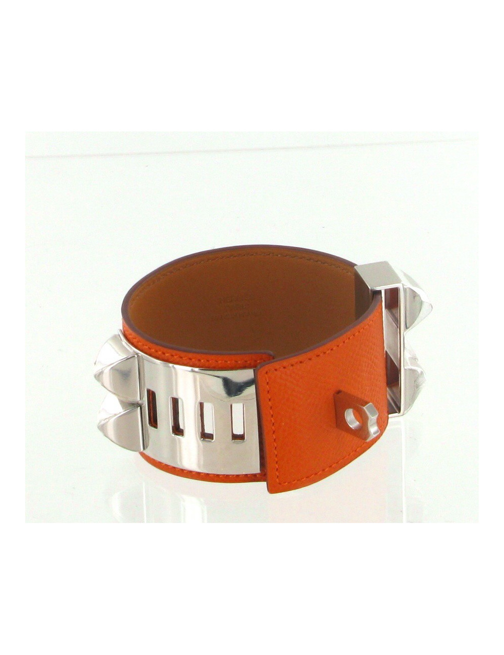 Manchette "Collier de chien" HERMES en cuir epsom orange 