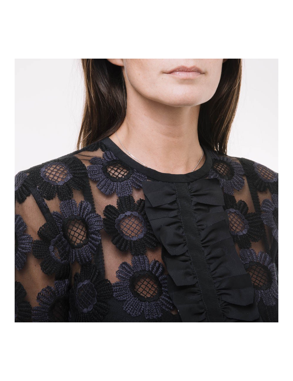 FENDI blouse T38 in tulle embroidered with black and purple flowers