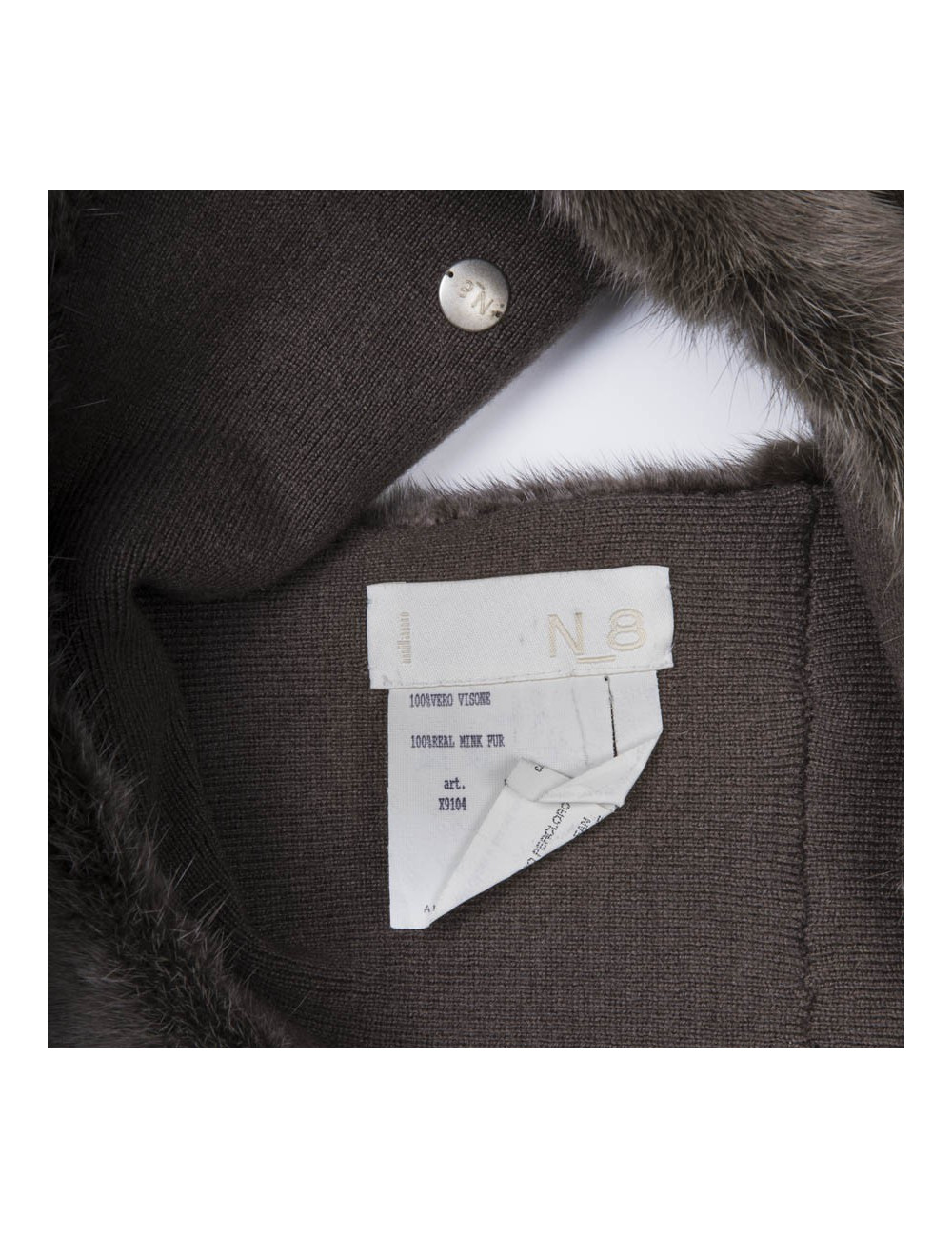 N8 round neck in taupe color mink