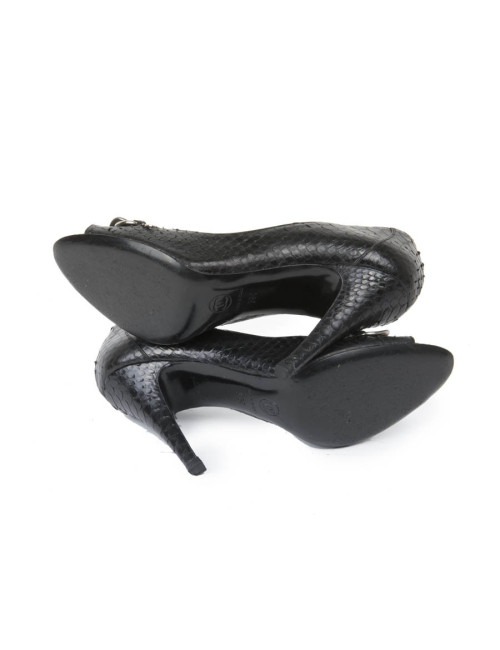 Sandales T39C CHANEL en python noir