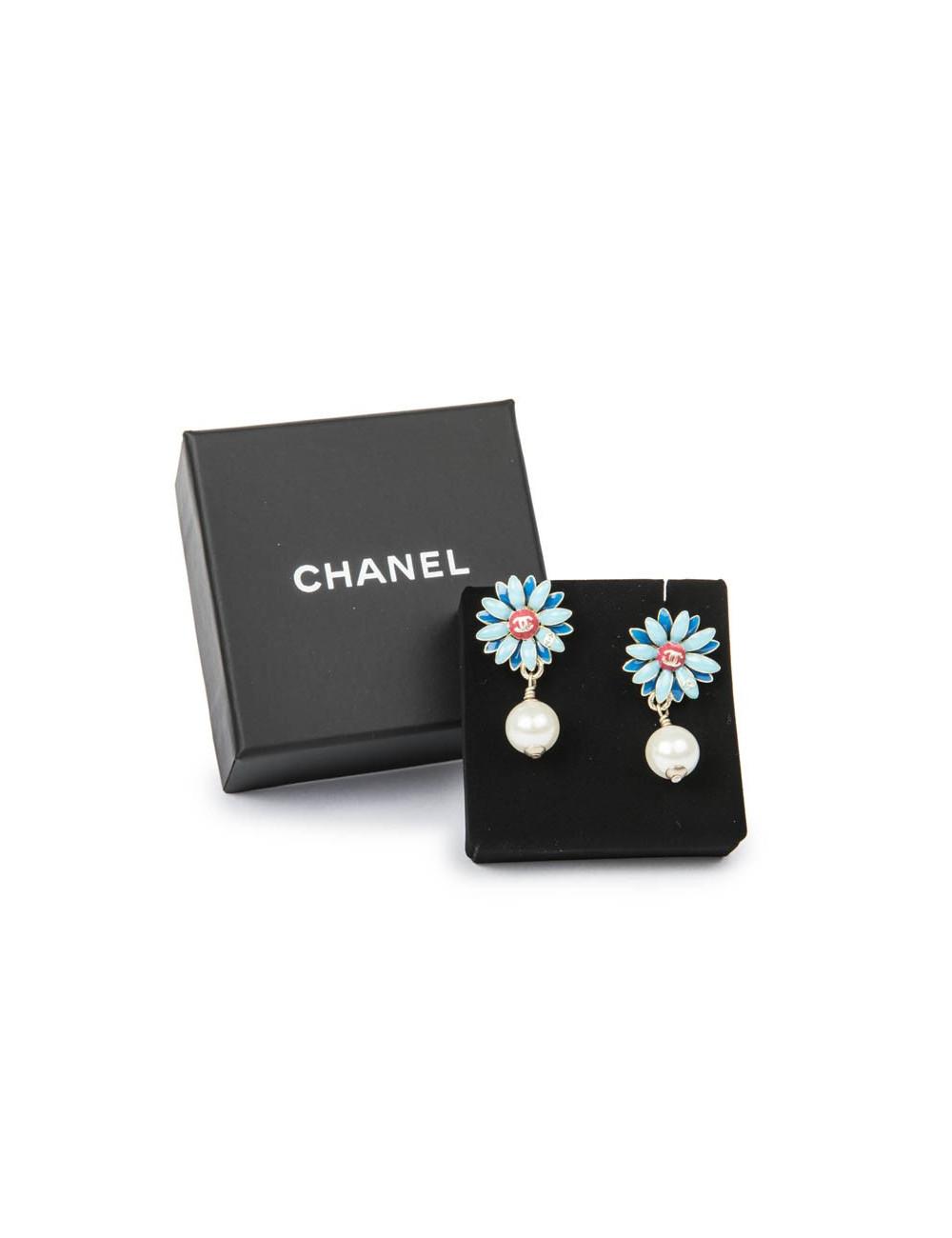 Boucles d'oreille clous CHANEL