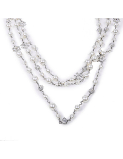 Sautoir triple rangs CHANEL perles nacrées boules de strass