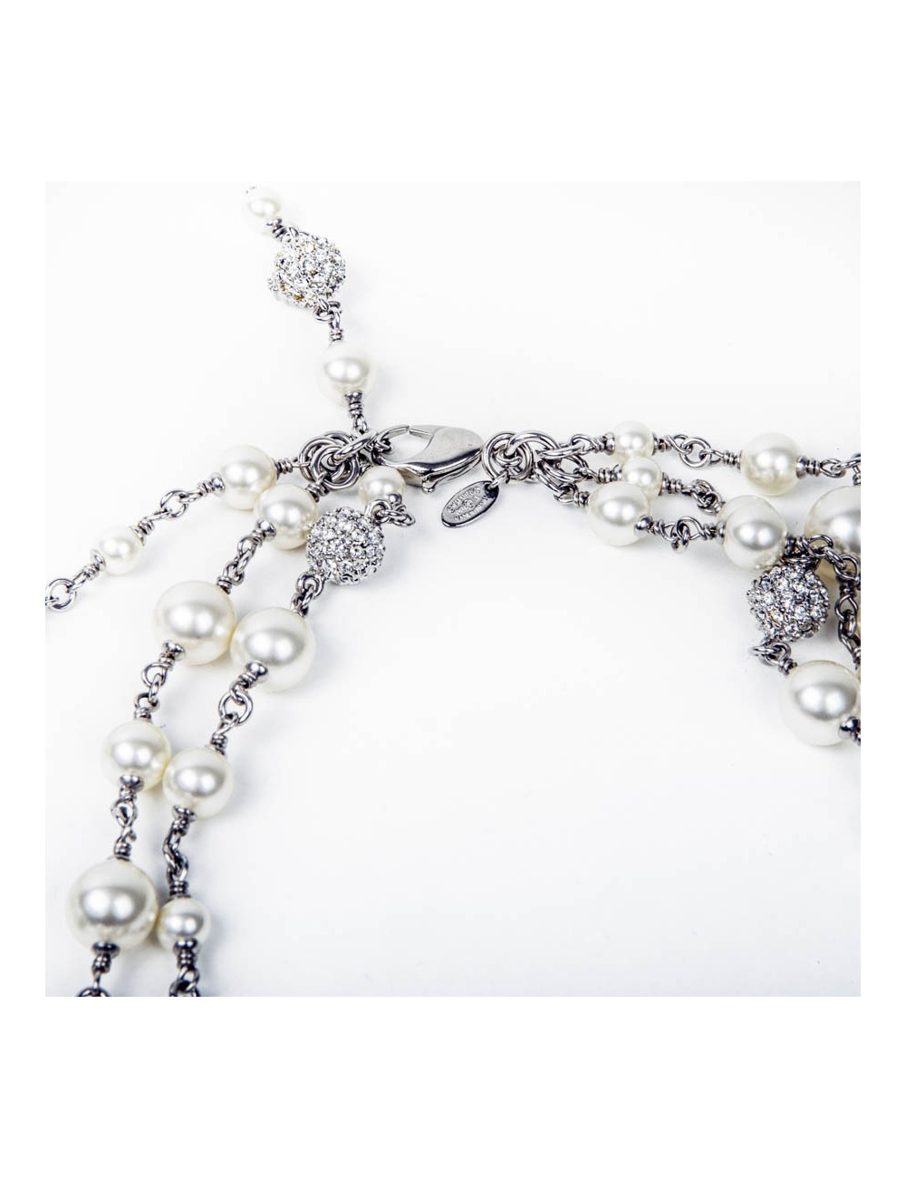 Sautoir triple rangs CHANEL perles nacrées boules de strass