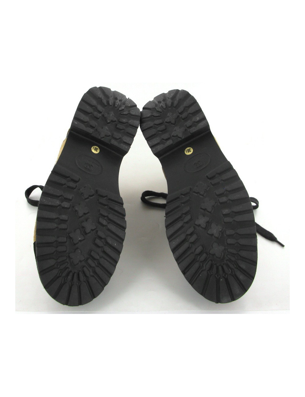 Basket CHANEL bicolores noir et beige