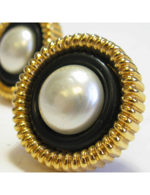 Boucles d'oreille clips CHANEL vintage perles nacrées