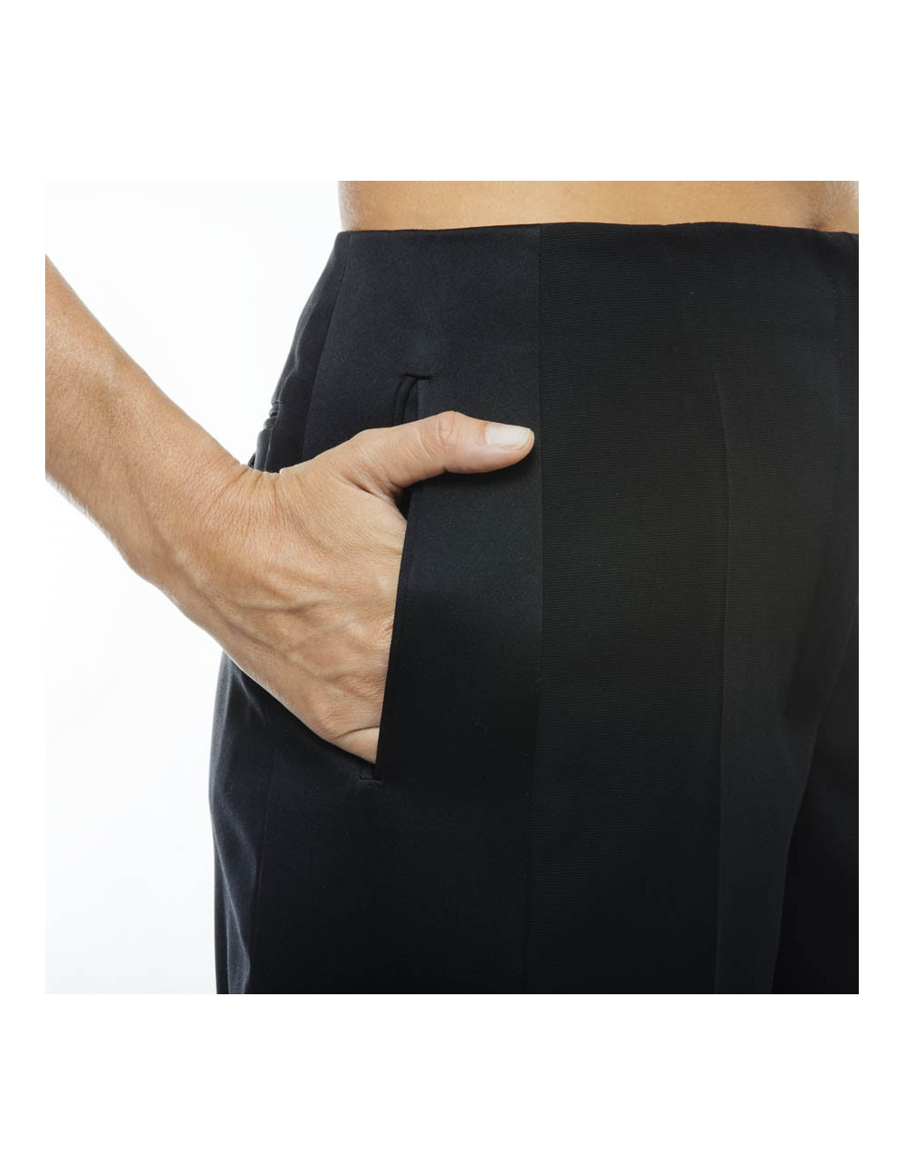 Pantalon YVES SAINT LAURENT T38 FR noir 