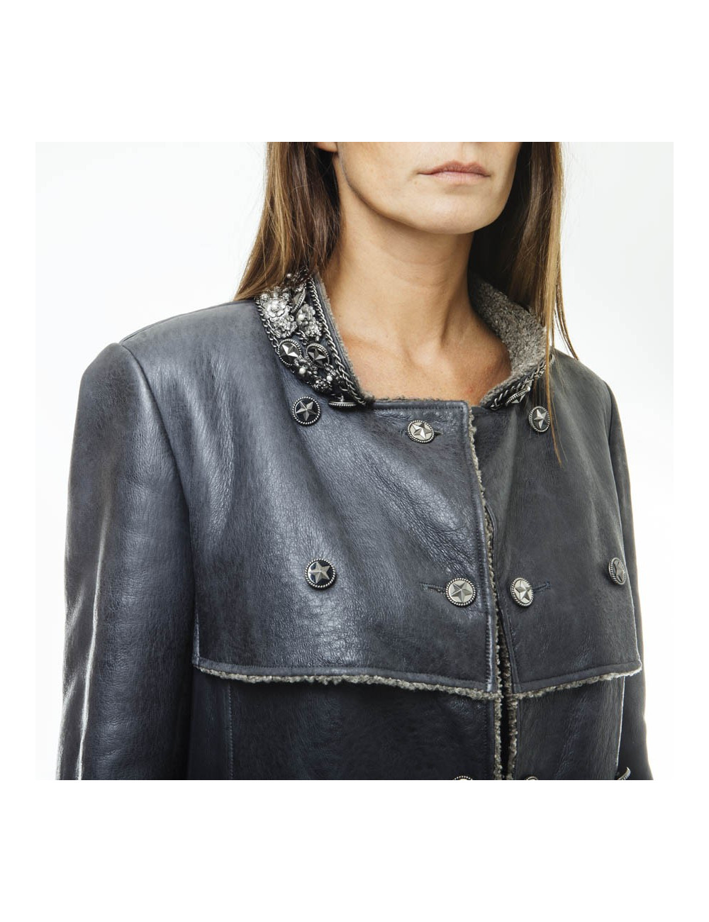 Veste CHANEL T 34 en peau retournée gris éléphant