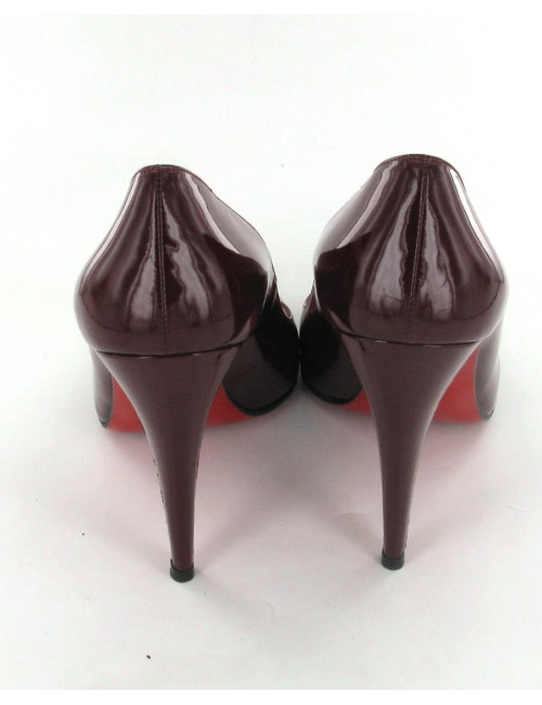 Escarpins LOUBOUTIN T 40.5 "Simple pump" 