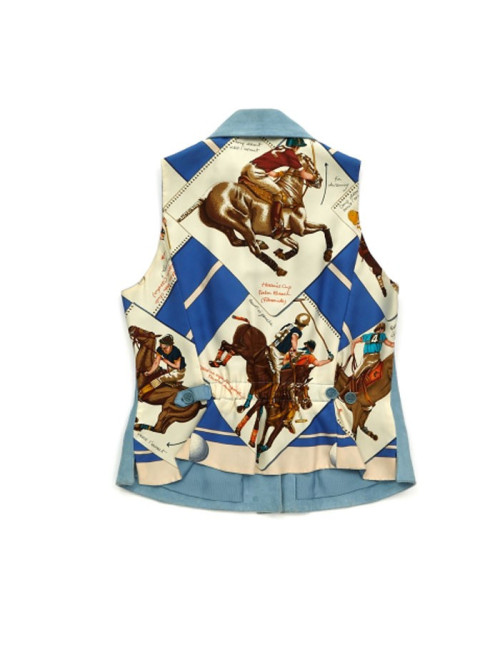 HERMES 40FR sleeveless jacket in sky blue suede and Hermès Cup Palm Beach printed silk back