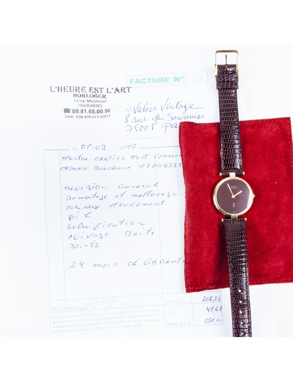 CARTIER 'Must' watch with a burgundy leather strap