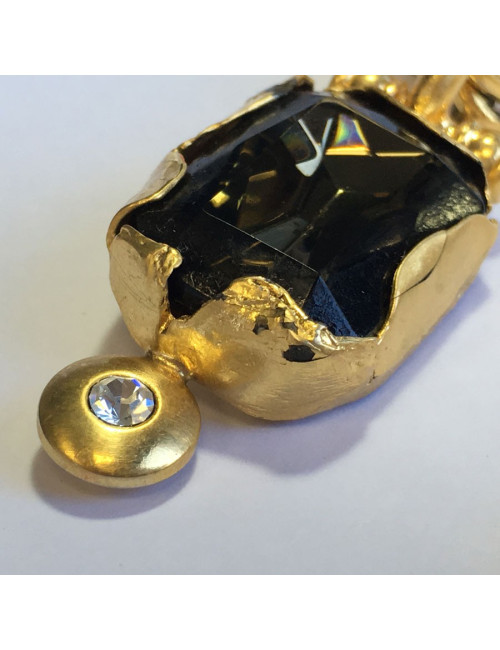 GIANFRANCO FERRE Vintage clip-on earrings in gilded metal, faceted stone and brilliant