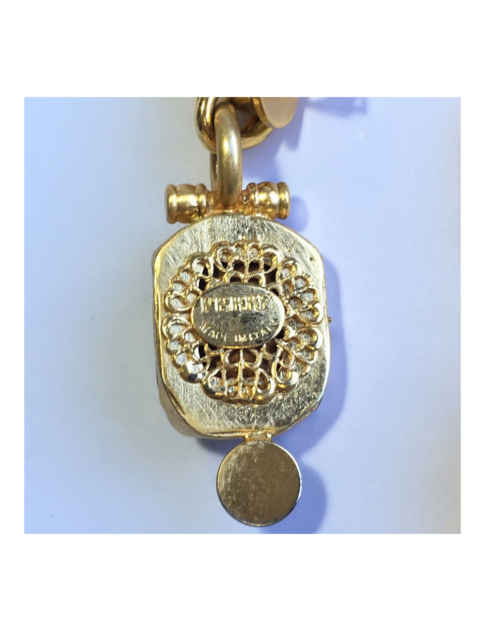 GIANFRANCO FERRE Vintage clip-on earrings in gilded metal, faceted stone and brilliant